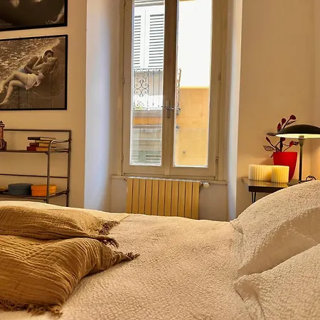Zona Pedonale Charme Vintage A Bergamo